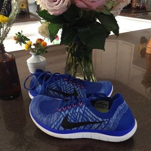 Nike Flyknit 4.0 Running Shoes